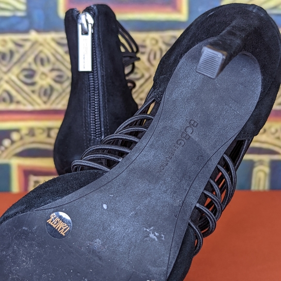 BCBGeneration Caliko Women's Size 7.5 M Black Suede High Heel Strappy Shoes - Picture 6 of 6